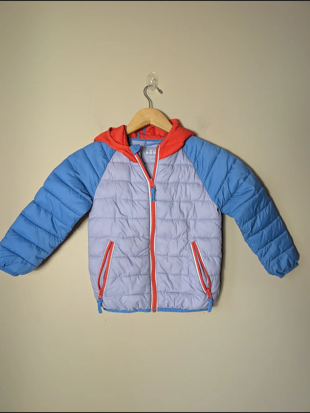 Mini Boden Lavender Body Blue Sleeves Puffer Jacket with Red Trim Size 5/6